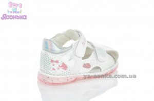 Летняя обувь для девочки
