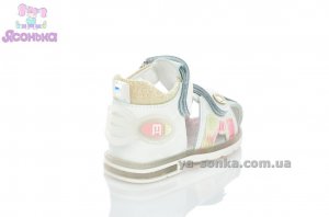 Летняя обувь для малышей