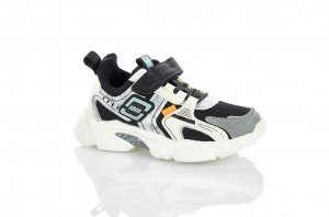 Детские кроссовки