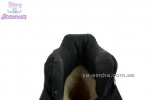 Зимові черевики для хлопчика