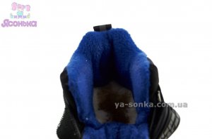 Высокая зимняя обувь малышам