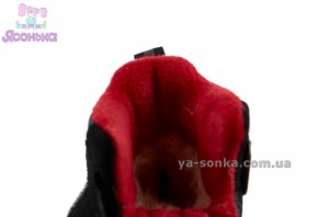 Теплая зимняя обувь малышам