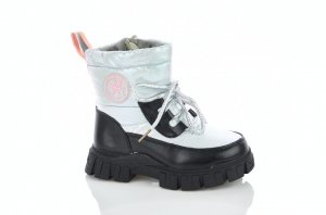 Короткие сапоги для девочки