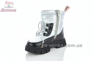 Короткие сапоги для девочки