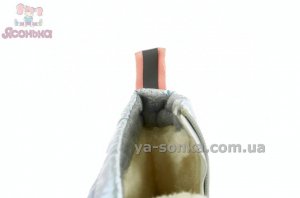 Короткие сапоги для девочки