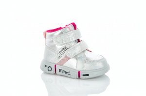 Демисезонная обувь для маленьких