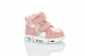 Демисезонная обувь для маленьких