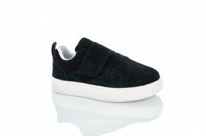 Кроссовки для детей