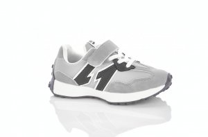 Кроссовки для детей