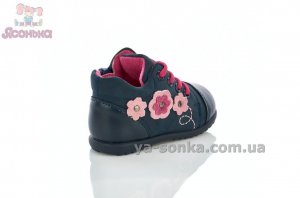 Ботинки для маленькой девочки