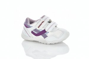 Спортивные туфли для девочек