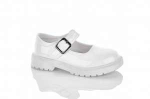 Стильные туфли для девочки