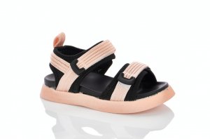 В "рубчик" сандалі для дівчинки