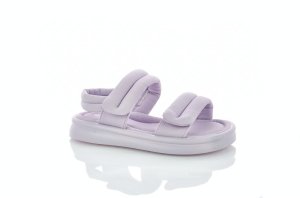 Модные сандалии для девочки