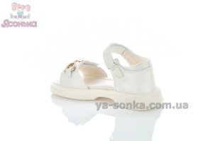 Светлые сандалии на девочек