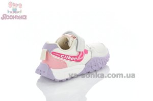 Файні кросівки дівчинці