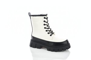 Молочные зимние ботинки девочкам