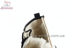 Молочные зимние ботинки девочкам