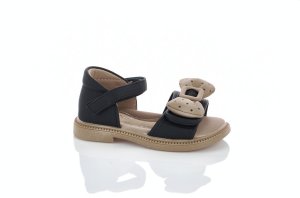 Изысканные сандалии для юных леди