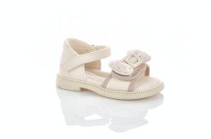 Изысканные сандалии для юных леди