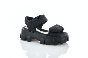 Босоножки на платформе для девочек