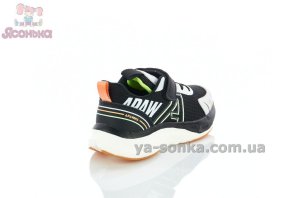 Привлекательные кроссовки для детей