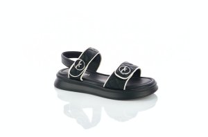 Красивые босоножки девочкам