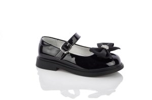 Черные туфли с бантом  для девочки
