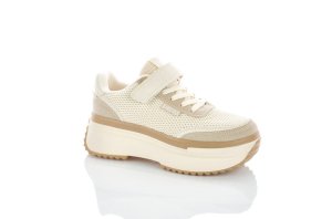 Взуття бежевого кольору на товстій підошві для дівчаток