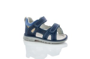 Сандалии кожаные с задником для мальчика