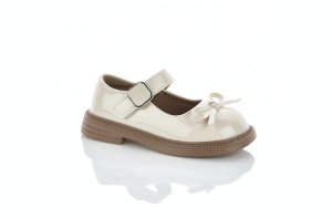 Светлые туфли в пудровом цвете для девочки